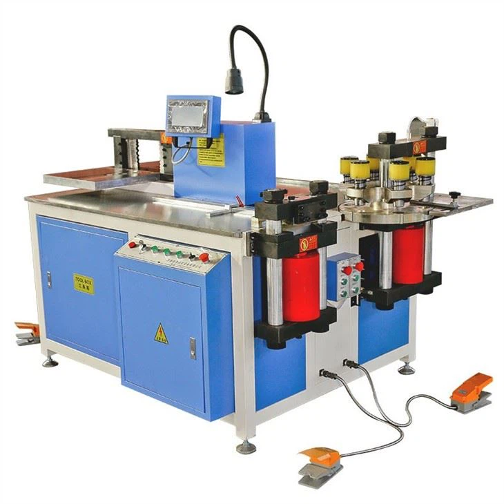 PLC Hydraulische kupferne Sammelschiene, die Schneidstanzbearbeitungsmaschine verbiegt